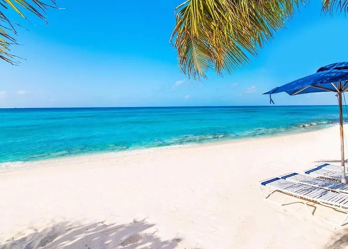 West Bay Vacation Rentals near French Tower