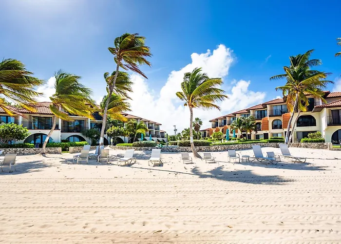 West Bay Hotels With Jacuzzi in Room near Turtle Reef