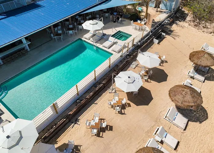 Cobalt Coast Resort West Bay