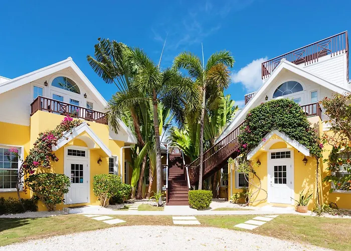 West Bay Hotels With Pool