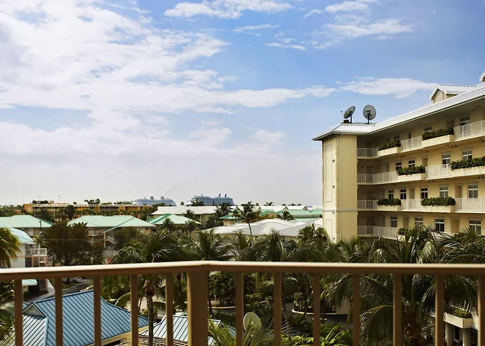 Best George Town Hotels For Families With Kids near Cayman Islands National Museum