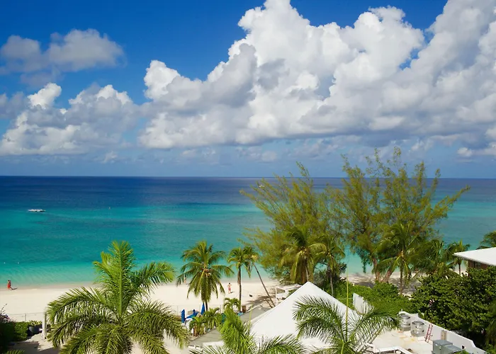 George Town Pet Friendly Lodging and Hotels near Camana Bay